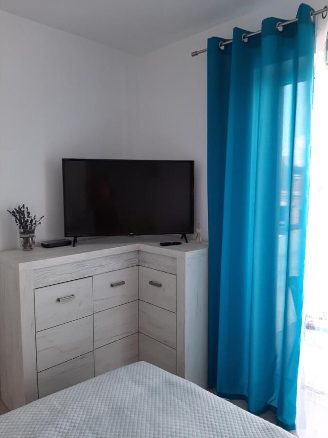 Apartament Viktoria Darlowko Exterior photo